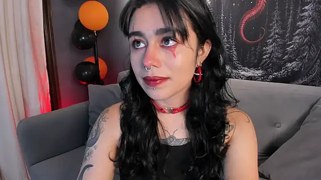 Snapshot of flower_smith_ chatting on October 10, 2025, 11:55 am flower smith online show from October 10, 2025, 11:55 am