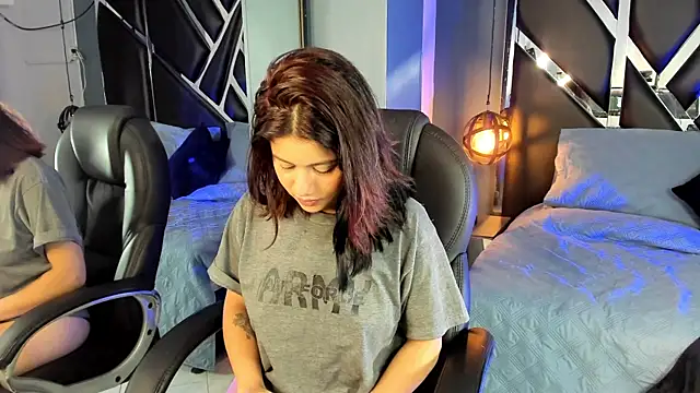 Snapshot of Julieth_brown_ chatting on September 17, 2025, 8:55 pm Julieth brown  online show from September 17, 2025, 8:55 pm