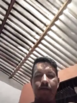 colombiano198720 online show from November 27, 2025, 5:19 am