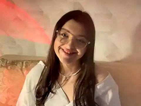 Snapshot of CarylWeatherholtz chatting on October 5, 2025, 2:30 pm CarylWeatherholtz online show from October 5, 2025, 2:30 pm