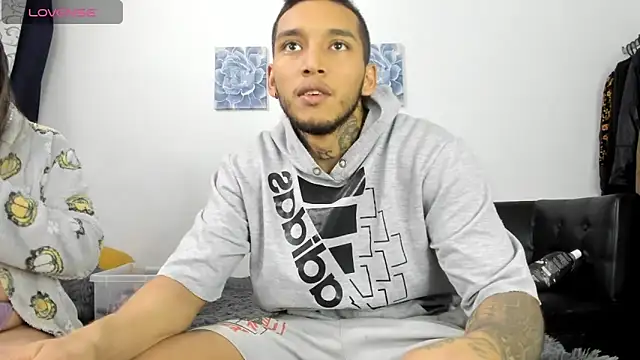 Snapshot of ArianaWil chatting on September 29, 2025, 10:59 pm ArianaWil online show from September 29, 2025, 10:59 pm