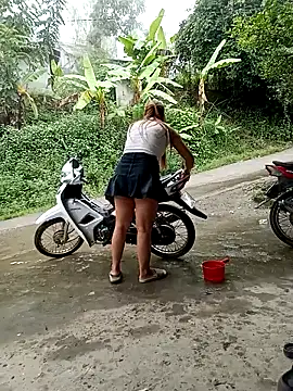 Mainay0033 online show from September 23, 2025, 2:40 am