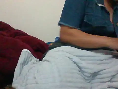 Mainay0033 online show from September 30, 2025, 1:06 pm