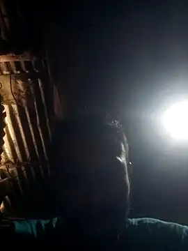 sexy and hot 1 online show from March 11, 2026, 9:03 am