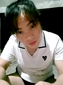 Snapshot of Maymay0033 chatting on September 30, 2025, 12:22 pm Maymay0033 online show from September 30, 2025, 12:22 pm