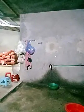 Snapshot of Maymay0033 chatting on September 17, 2025, 11:34 am Maymay0033 online show from September 17, 2025, 11:34 am