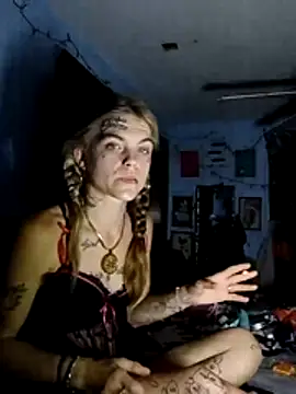 Snapshot of ittybittymeryssa chatting on May 24, 2026, 9:09 am ittybittymeryssa online show from May 24, 2026, 9:09 am