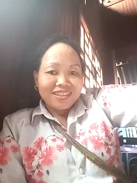  YooY  online show from September 13, 2025, 2:55 am