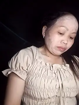 Snapshot of _YooY_ chatting on October 22, 2025, 2:49 pm  YooY  online show from October 22, 2025, 2:49 pm