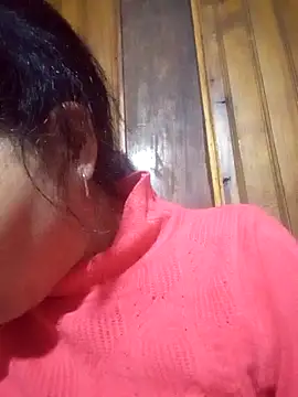 Snapshot of _YooY_ chatting on October 20, 2025, 1:00 pm  YooY  online show from October 20, 2025, 1:00 pm