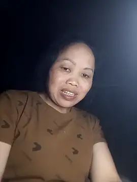 Snapshot of _YooY_ chatting on October 19, 2025, 3:59 pm  YooY  online show from October 19, 2025, 3:59 pm