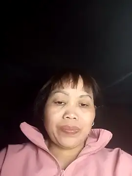 Snapshot of _YooY_ chatting on October 27, 2025, 2:40 pm  YooY  online show from October 27, 2025, 2:40 pm