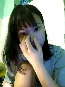 Snapshot of Ly-ny chatting on September 25, 2025, 7:03 am Ly-ny online show from September 25, 2025, 7:03 am