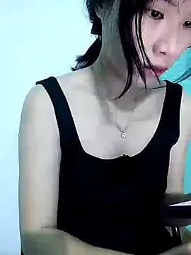 Snapshot of Ly-ny chatting on September 13, 2025, 4:45 am Ly-ny online show from September 13, 2025, 4:45 am