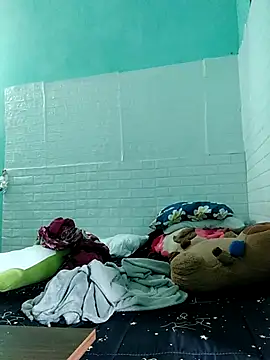 Snapshot of Ly-ny chatting on September 17, 2025, 7:10 am Ly-ny online show from September 17, 2025, 7:10 am