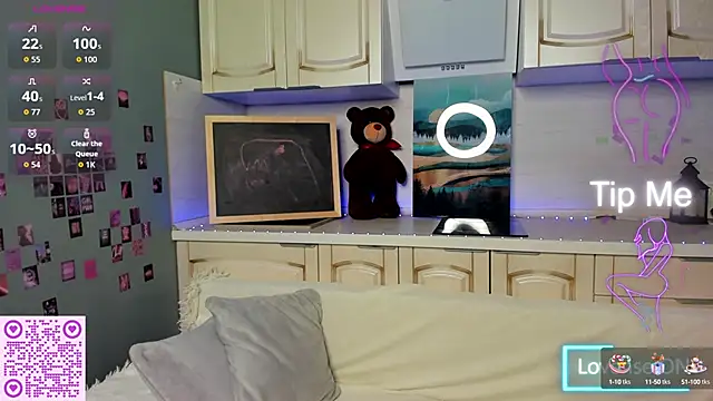 BattyBaker online show from October 3, 2025, 1:09 am