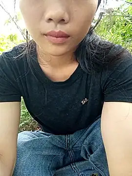 Snapshot of Ananine chatting on October 11, 2025, 2:23 am Ananine online show from October 11, 2025, 2:23 am