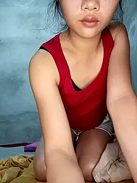 Snapshot of Ananine chatting on October 15, 2025, 5:54 pm Ananine online show from October 15, 2025, 5:54 pm