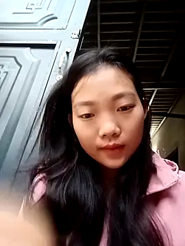 Ananine online show from April 2, 2026, 11:00 pm