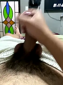 Novindapikgrossa online show from December 2, 2025, 12:11 am