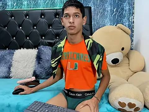 peter xs online show from September 10, 2025, 4:22 am