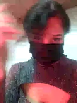 Snapshot of linalolo_12 chatting on October 17, 2025, 10:07 am linalolo 12 online show from October 17, 2025, 10:07 am