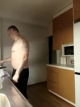 sherale2s online show from October 26, 2025, 6:14 am