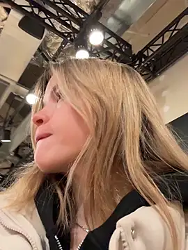 SMELLSEX online show from October 3, 2025, 3:46 pm