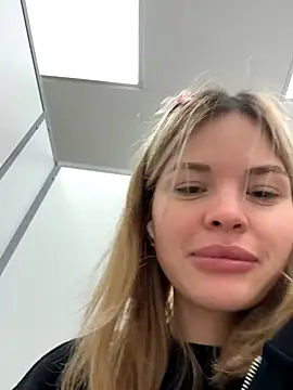 SMELLSEX online show from September 26, 2025, 6:26 pm