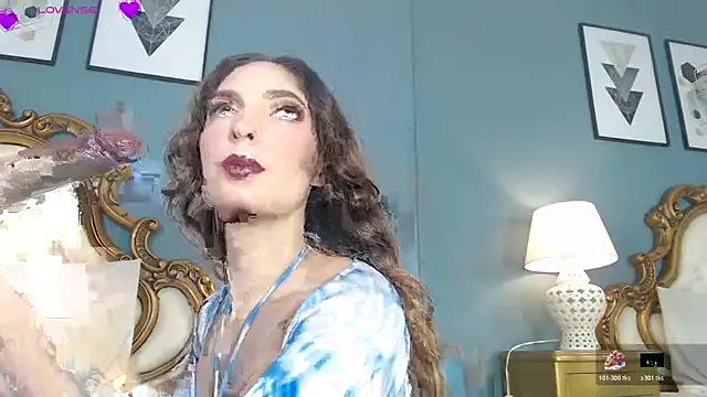 Snapshot of ElaMorris chatting on October 29, 2025, 8:08 pm ElaMorris online show from October 29, 2025, 8:08 pm