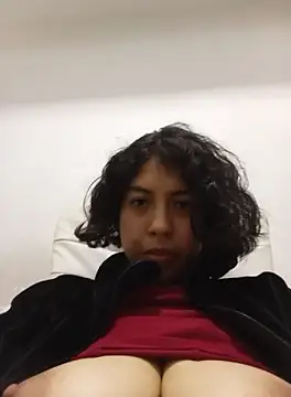 Snapshot of Syndel23 chatting on September 21, 2025, 9:31 pm Syndel23 online show from September 21, 2025, 9:31 pm