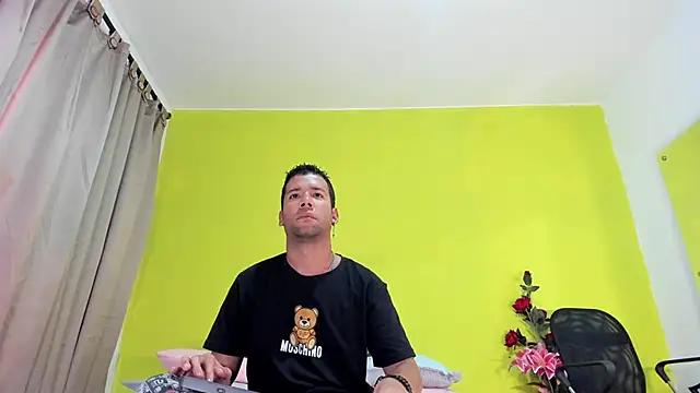 Celesteyorucso online show from September 10, 2025, 7:02 pm
