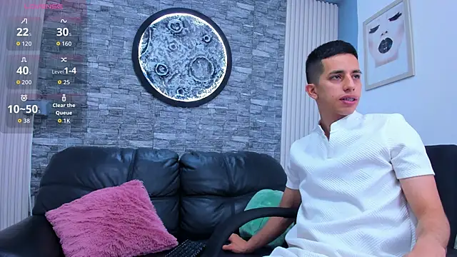 Snapshot of Alexander_gold chatting on October 13, 2025, 11:56 am Alexander gold online show from October 13, 2025, 11:56 am