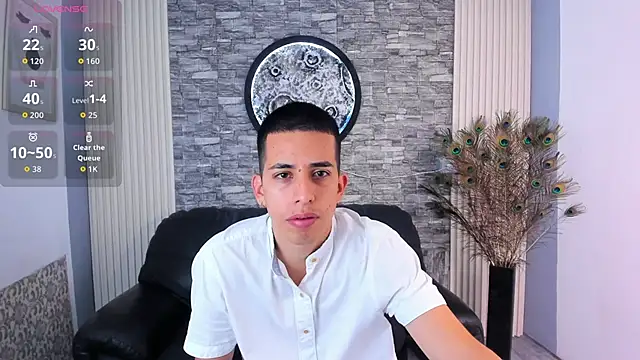 Snapshot of Alexander_gold chatting on October 31, 2025, 12:13 pm Alexander gold online show from October 31, 2025, 12:13 pm