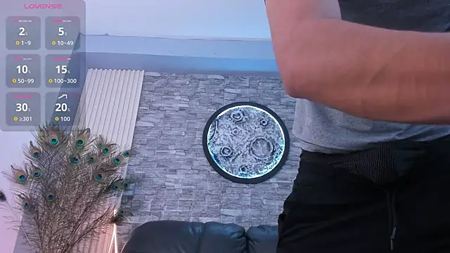 Snapshot of Alexander_gold chatting on October 23, 2025, 12:26 pm Alexander gold online show from October 23, 2025, 12:26 pm