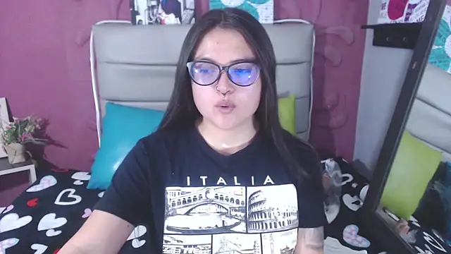 Cailing Zu online show from September 21, 2025, 7:19 pm