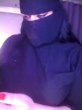 lilyan12 online show from March 16, 2026, 11:07 pm