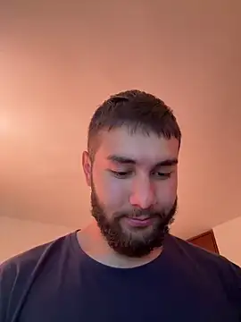 Snapshot of Diicaprio69 chatting on October 31, 2025, 8:27 pm Diicaprio69 online show from October 31, 2025, 8:27 pm