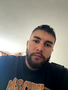 Snapshot of Diicaprio69 chatting on October 7, 2025, 9:38 pm Diicaprio69 online show from October 7, 2025, 9:38 pm