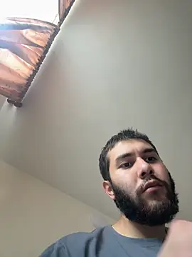 Snapshot of Diicaprio69 chatting on September 9, 2025, 9:35 pm Diicaprio69 online show from September 9, 2025, 9:35 pm