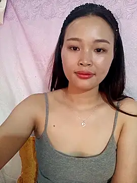 Snapshot of Lili_lovely chatting on September 21, 2025, 2:39 am Lili lovely online show from September 21, 2025, 2:39 am