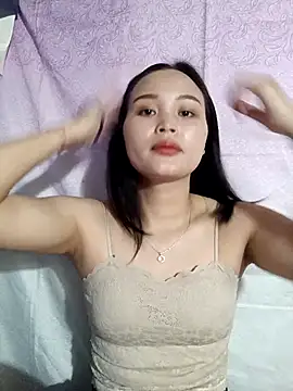 Snapshot of Lili_lovely chatting on September 25, 2025, 1:11 am Lili lovely online show from September 25, 2025, 1:11 am