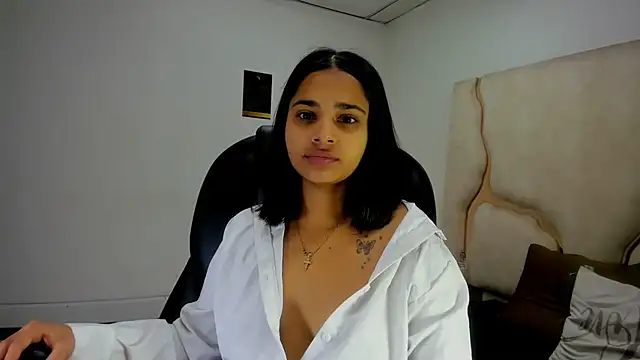 Snapshot of ScarletDoll chatting on October 20, 2025, 2:46 am ScarletDoll online show from October 20, 2025, 2:46 am