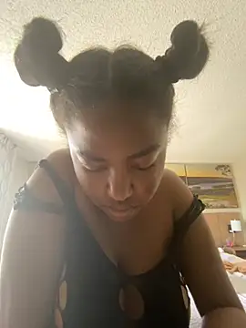 princesslivv online show from September 27, 2025, 9:10 pm