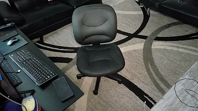 Snapshot of SLANGONDEMHOES chatting on September 23, 2025, 7:32 pm SLANGONDEMHOES online show from September 23, 2025, 7:32 pm