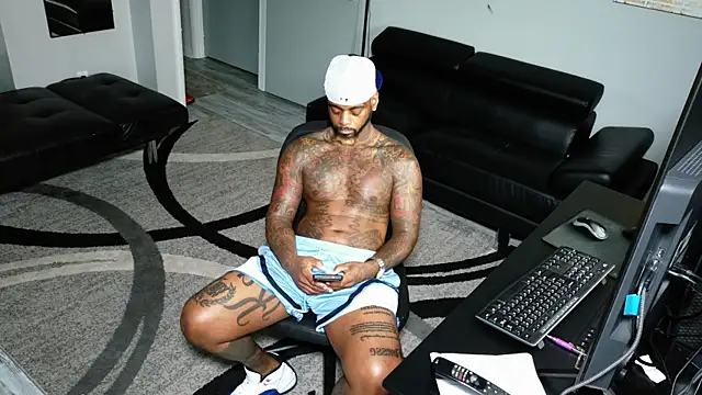 Snapshot of SLANGONDEMHOES chatting on September 30, 2025, 10:05 pm SLANGONDEMHOES online show from September 30, 2025, 10:05 pm