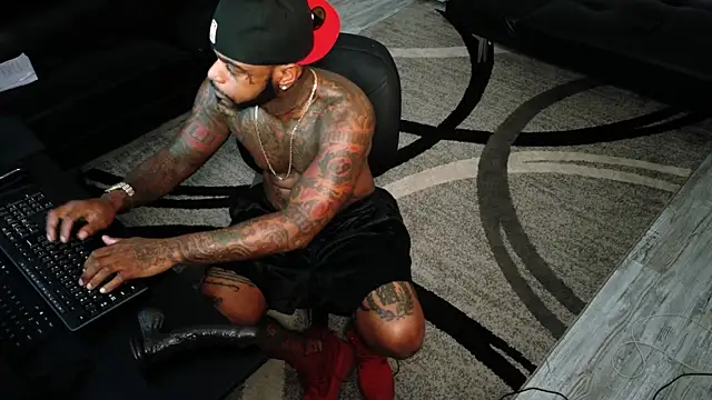 Snapshot of SLANGONDEMHOES chatting on October 5, 2025, 6:42 pm SLANGONDEMHOES online show from October 5, 2025, 6:42 pm