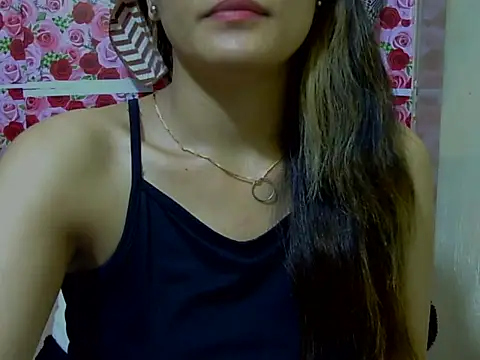 Amira90 online show from September 12, 2025, 9:58 pm