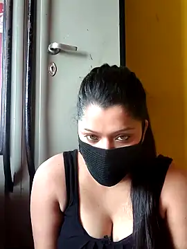Snapshot of Hottie_couple69 chatting on September 9, 2025, 6:56 am Hottie couple69 online show from September 9, 2025, 6:56 am