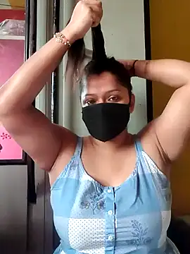 Snapshot of Hottie_couple69 chatting on September 14, 2025, 8:04 am Hottie couple69 online show from September 14, 2025, 8:04 am